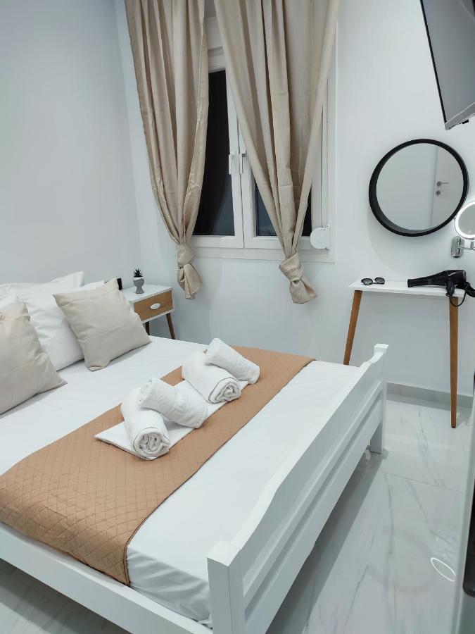 Alexander Luxury Apartments & Studios Метаморфосі Екстер'єр фото